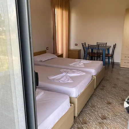 Grey Hotel Golem (Tirana)