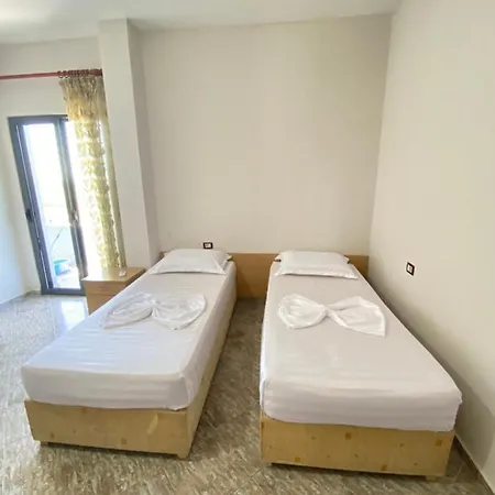 Hotel Grey